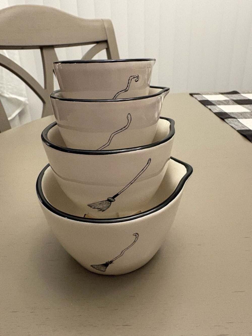 Rae Dunn Measuring Bowls Set with Broom and Numbers